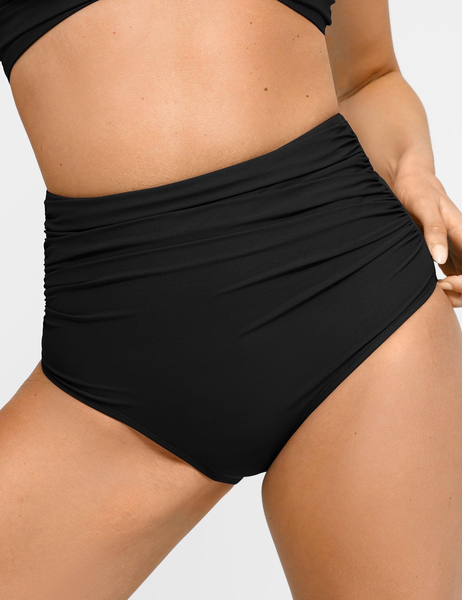  S The Shapewear Swimwear Ruched High-Waist Bikini Bottom